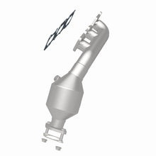 Load image into Gallery viewer, MagnaFlow Direct Fit Catalytic Converter 2009 Kia Borrego 3.8L Passenger Side - 51401