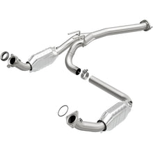 Load image into Gallery viewer, MagnaFlow 03-06 Chevrolet Express 1500 4.3L Direct Fit Converter - 4451211