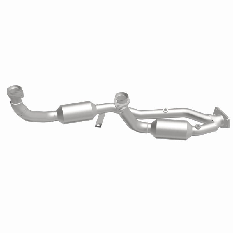 MagnaFlow Direct Fit Catalytic Converter 99-00 Windstar 3.0L V6 - 23542
