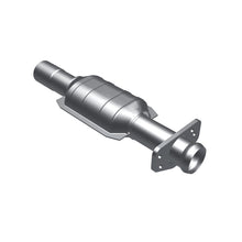 Load image into Gallery viewer, MagnaFlow Direct Fit Catalytic Converter 92-94 GM S10 Blazer Bravada - 93485