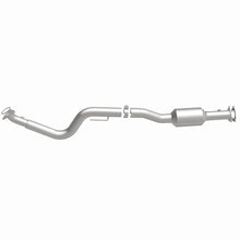 Load image into Gallery viewer, MagnaFlow 2009 Chevrolet Express 4500 V8 6.0L Right Underbody Catalytic Converter - 280428