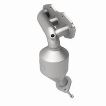 Load image into Gallery viewer, MagnaFlow Direct Fit Catalytic Converter 07-15 Toyota Sienna 3.5L - 5582250