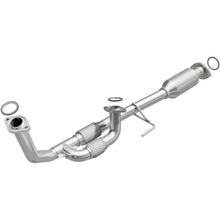 Load image into Gallery viewer, MagnaFlow Direct Fit Catalytic Converter California Grade CARB Compliant 95-97 Toyota Avalon - 4481892