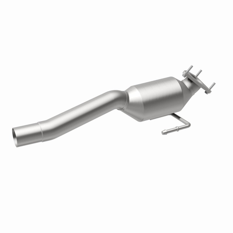 MagnaFlow Direct Fit Catalytic Converter 04-07 VW Touareg 4.2L Passenger Side - 51156