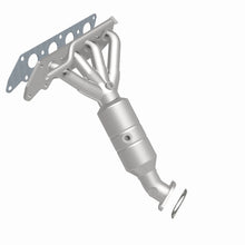 Load image into Gallery viewer, MagnaFlow Direct Fit Catalytic Converter 07 Ford Focus 2.0L Manifold **CA Emissions** - 49842