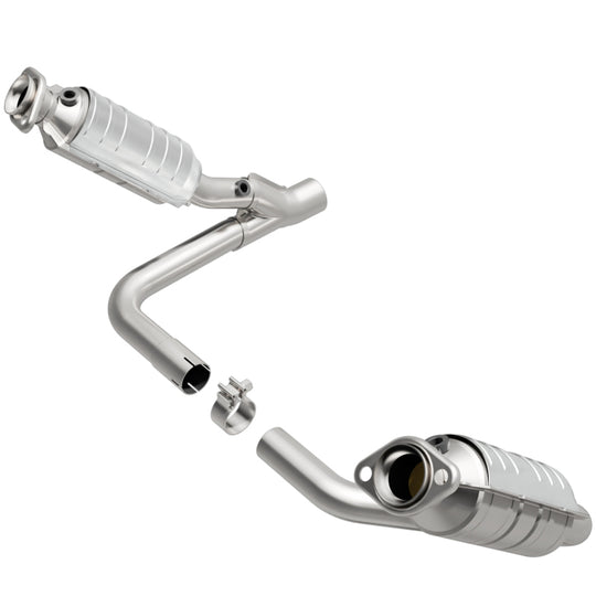 MagnaFlow Direct Fit Catalytic Converter 05-06 Dodge Durango V6/V8 - 23013