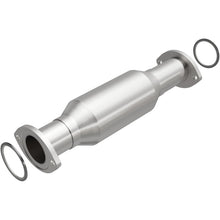 Load image into Gallery viewer, MagnaFlow 96-99 Toyota Tacoma 2.7L Direct Fit Converter - 4481609