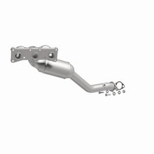 Load image into Gallery viewer, MagnaFlow Direct Fit Catalytic Converter BMW 3 06-09 Front OEM - 49762