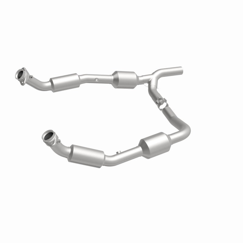 MagnaFlow Direct Fit Catalytic Converter OEM 07-08 Ford E-150 - 5582640