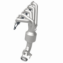 Load image into Gallery viewer, MagnaFlow Direct Fit Catalytic Converter 04-06 Chevy Colorado 3.5L - 50664