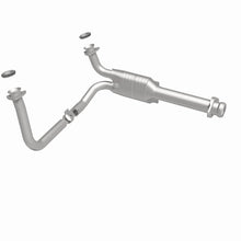 Load image into Gallery viewer, MagnaFlow Direct Fit Catalytic Converter GM 1500/2500/Suburban 5.0L - 23256