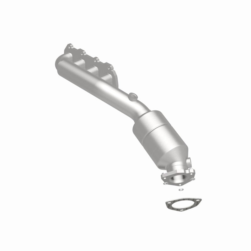 MagnaFlow Direct Fit Catalytic Converter 02-04 Volkswagen Passat 4.0L - 452799