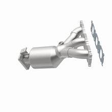 Load image into Gallery viewer, MagnaFlow 2007 XC90 3.2L Manifold Direct Fit Converter - 52130