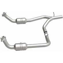 Load image into Gallery viewer, MagnaFlow Direct Fit Catalytic Converter 2009-2014 E-150 4.6 L Underbody - 52153