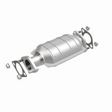 Load image into Gallery viewer, MagnaFlow Direct Fit Catalytic Converter 05-06 Kia Sportage 2.0L - 457001