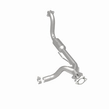Load image into Gallery viewer, MagnaFlow 07-09 Chrysler Aspen 5.7L Direct Fit Converter - 5451652