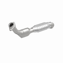 Load image into Gallery viewer, MagnaFlow Direct Fit Catalytic Converter 99 Ford F-150 4.6L - 23028