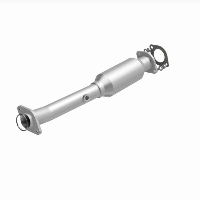 MagnaFlow 05-06 Nissan Titan 5.6L Direct Fit Converter - 5592215