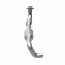 Load image into Gallery viewer, MagnaFlow 04-06 F-150 V8 4.6 OEM Underbody Direct Fit Converter - 52449