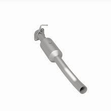 Load image into Gallery viewer, MagnaFlow 16-19 Ford F-650 V10 6.8L Underbody Direct Fit Catalytic Converter - 280445