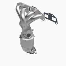 Load image into Gallery viewer, MagnaFlow Direct Fit Catalytic Converter 02-06 Nissan Sentra 2.5L - California - 452019