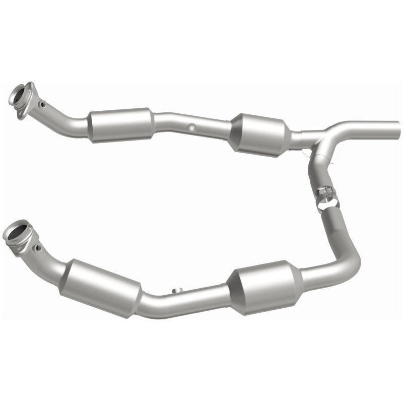MagnaFlow Direct Fit Catalytic Converter OEM 07-08 Ford E-150 - 5582640