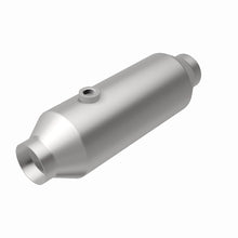 Load image into Gallery viewer, MagnaFlow 99-03 Honda Odyssey V6 3.5L California Grade CARB Compliant Universal Catalytic Converter - 4451354