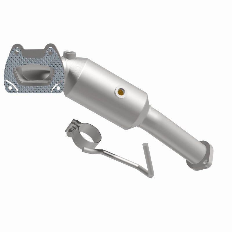 MagnaFlow Direct Fit Catalytic Converter California Grade 12-15 Jeep Wrangler V6 3.6L - 5551030