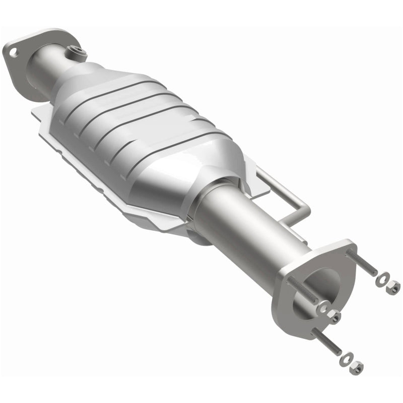 MagnaFlow Direct Fit Catalytic Converter 00-04 Jeep Wrangler 4.0L Rear/2.4L/2.5L - 23297