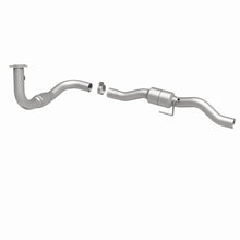Load image into Gallery viewer, MagnaFlow Direct Fit Catalytic Converter 01-02 2500HD Driver Side 8.1L - 447261