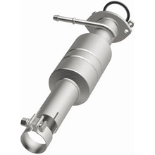 Load image into Gallery viewer, Magnaflow Conv DF 2009-2012 Highlander 2.7 L Underbody - 52207