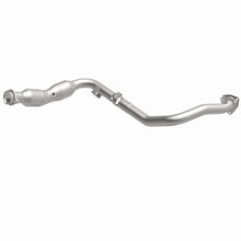 Load image into Gallery viewer, MagnaFlow 14-16 LR4 V6 3 OEM Underbody Direct Fit Converter - 21-716