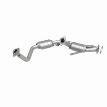 Load image into Gallery viewer, MagnaFlow Direct Fit Catalytic Converter Taurus 96-99 3.0L - 23523