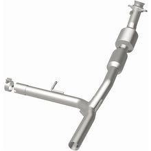 Load image into Gallery viewer, MagnaFlow 2004 Ford F-150 5.4L Direct Fit Converter - 5582706