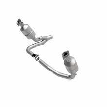 Load image into Gallery viewer, MagnaFlow Direct Fit Catalytic Converter 04 Dakota 3.7/4.7 4WD OEM - 49658