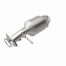 Load image into Gallery viewer, MagnaFlow OEM Grade Direct Fit Converter 15-16 Honda CR-V 2.4L - 21-293