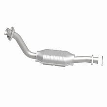Load image into Gallery viewer, MagnaFlow Direct Fit Catalytic Converter Ford-Lincoln-Mercury 9 - 93385