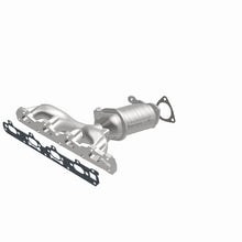 Load image into Gallery viewer, MagnaFlow 08-10 Pontiac G6 2.4L Underbody Direct Fit CARB Compliant Manifold Catalytic Converter - 5531060