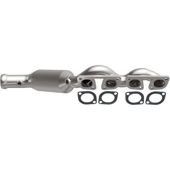 MagnaFlow 07-10 BMW X5 4.8L Direct Fit Converter - 5551237