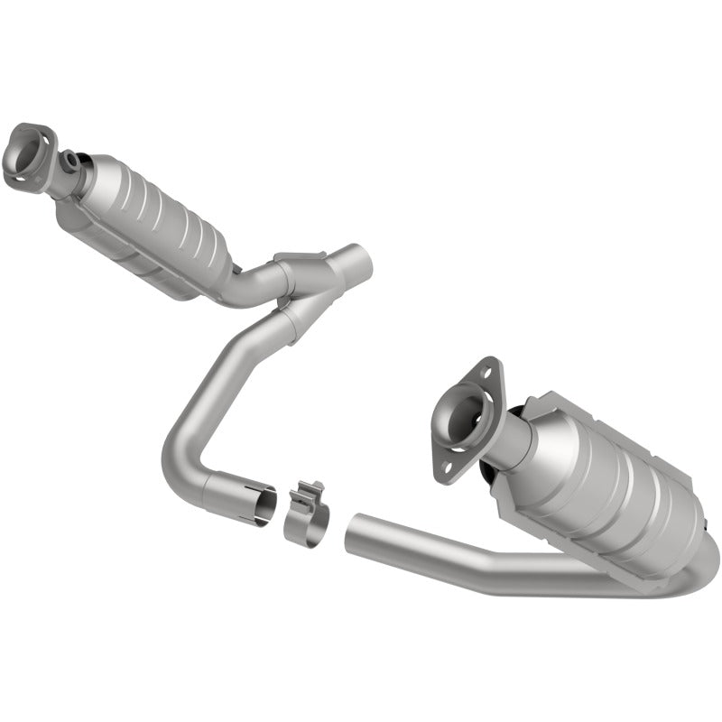 MagnaFlow Direct Fit Catalytic Conv 05-06 Dodge Dakota/2006 Mitsubishi Raider 3.7L Y-Pipe Assembly - 49462