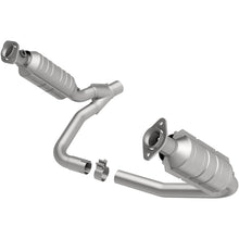 Load image into Gallery viewer, MagnaFlow Direct Fit Catalytic Conv 05-06 Dodge Dakota/2006 Mitsubishi Raider 3.7L Y-Pipe Assembly - 49462