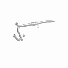 Load image into Gallery viewer, MagnaFlow Conv DF 01 Dodge Ram 1500 Pick up - 23500