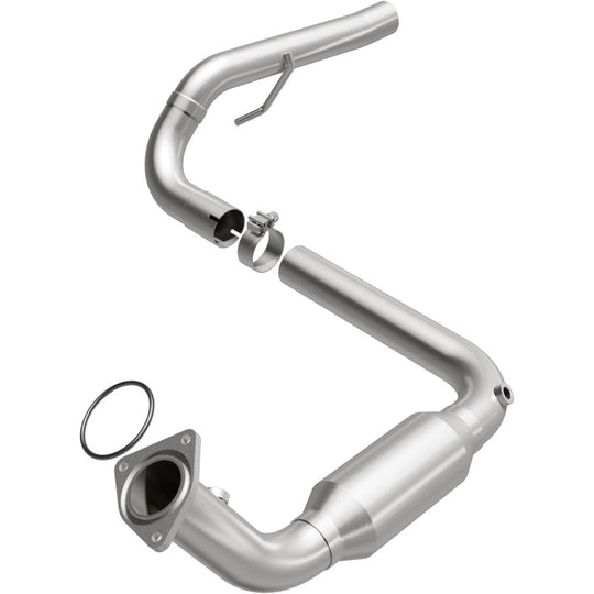 MagnaFlow 04-06 Cadillac Escalade 6.0L Direct Fit Converter - 4651878
