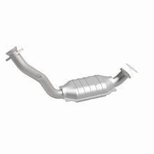 Load image into Gallery viewer, MagnaFlow Direct Fit Catalytic Converter 97-01 Explorer-Mountaineer - 23315