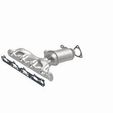 Load image into Gallery viewer, MagnaFlow 08-10 Pontiac G6 2.4L Underbody Direct Fit CARB Compliant Manifold Catalytic Converter - 5531060
