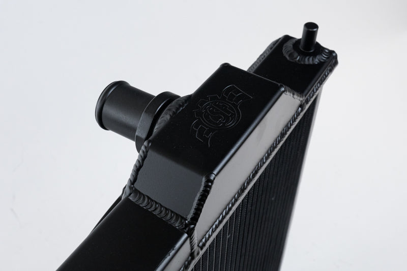 CSF 01-07 Mitsubishi Evo 7/8/9 Full-Slim Radiator w/12in Fan &amp; Shroud/-16AN - Black - 7075B