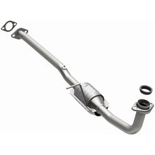 Load image into Gallery viewer, MagnaFlow Direct Fit Catalytic Converter 95-96 Geo Metro 1.0L - 23654
