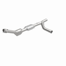 Load image into Gallery viewer, MagnaFlow Direct Fit Catalytic Converter 00-04 Ford E150 4.6L Passenger Side - 51692