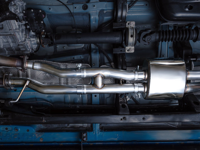 AWE Tuning 16-22 Toyota Tacoma 0FG Cat-Back Exhaust w/ BashGuard - Dual Diamond Black Tips - 3015-33826