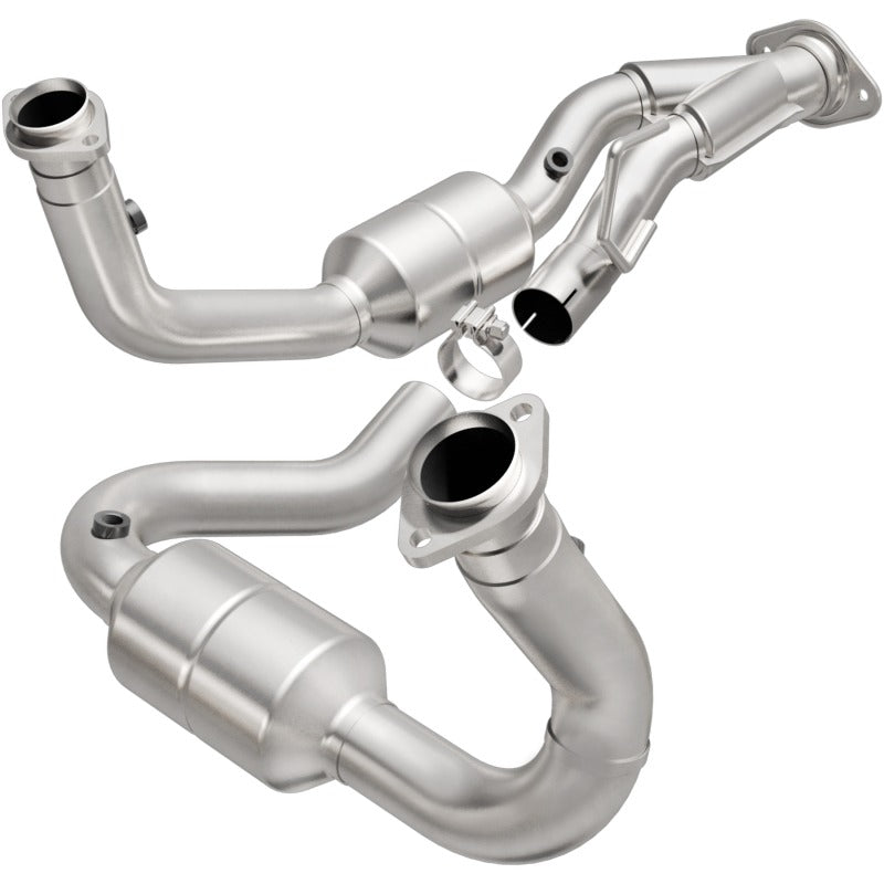 MagnaFlow Direct Fit Catalytic Converter 05-06 Gr Cherokee 4.7 OEM - 49686